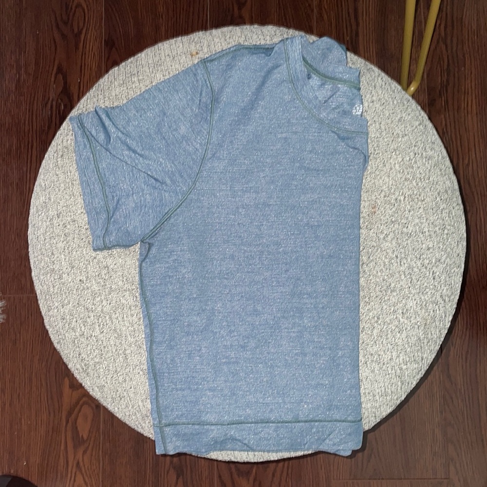 Lululemon crop top